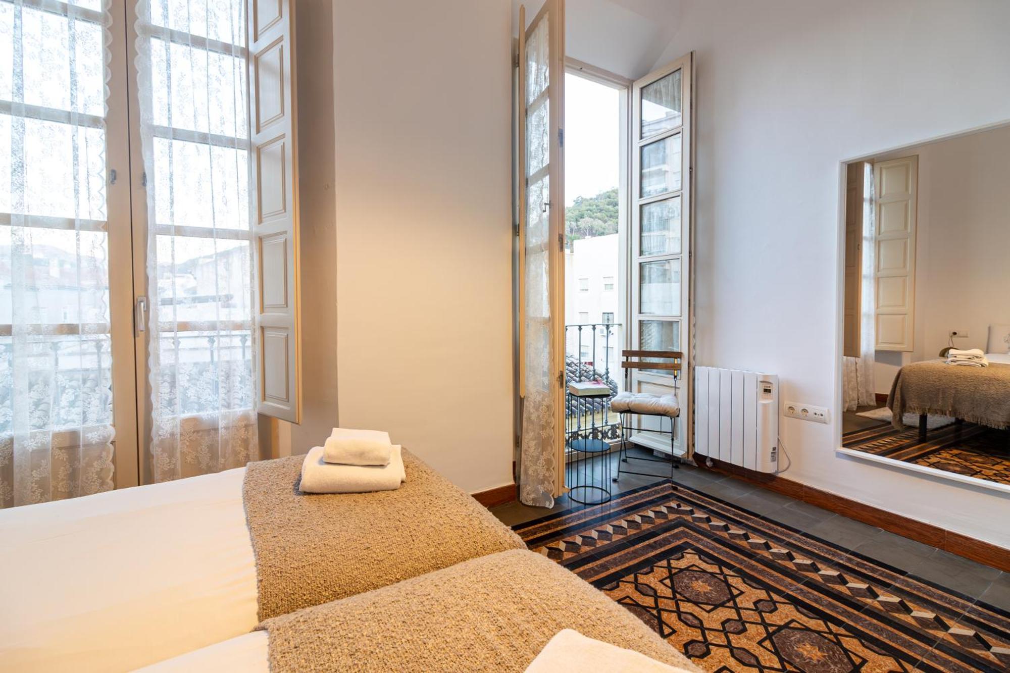 Center Flat Balcony At Picasso's Apartment Malaga