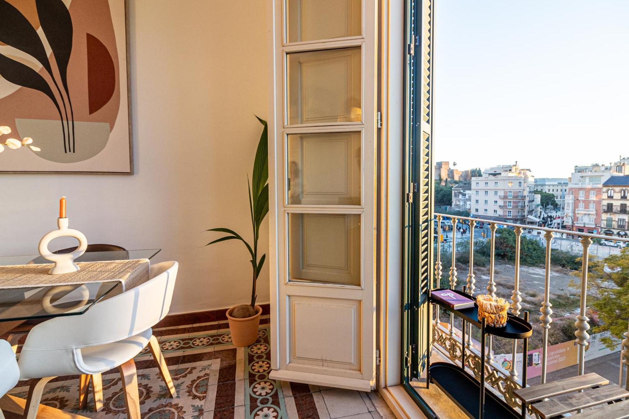 Leilighet Center Flat Balcony At Picasso's *